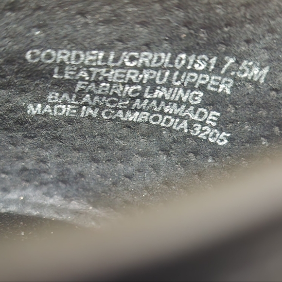 Steve Madden Women’s Size 7.5M Black Leather Flats Slip On Ballet Shoes Pre-Owne - Picture 9 of 9